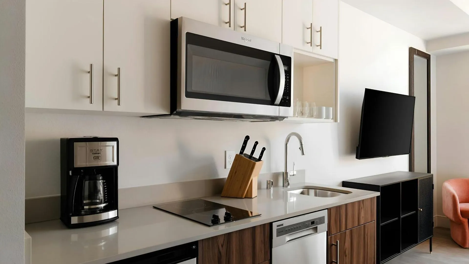 Sonder By Marriott Bonvoy Pivot Apartments Capitol Hill Seattle