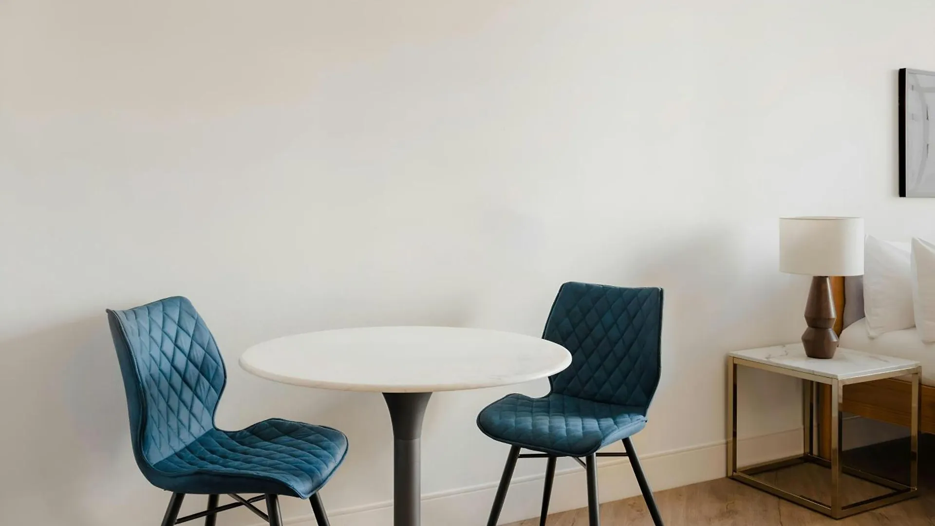 Sonder By Marriott Bonvoy Pivot Apartments Capitol Hill Seattle Hotel